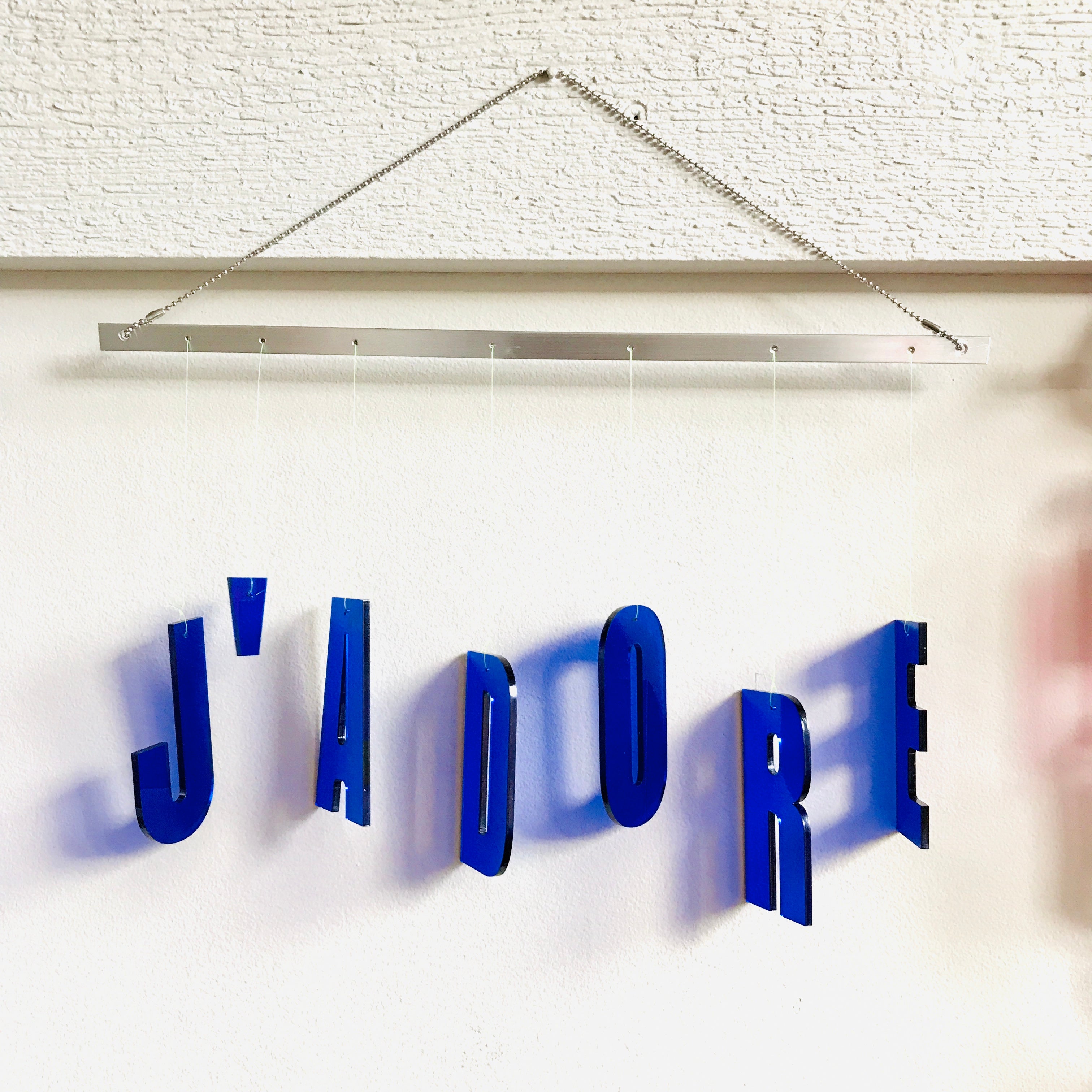 Mobiles PRE-ORDER / Reserveren →