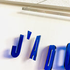 Mobiles PRE-ORDER / Reserveren →