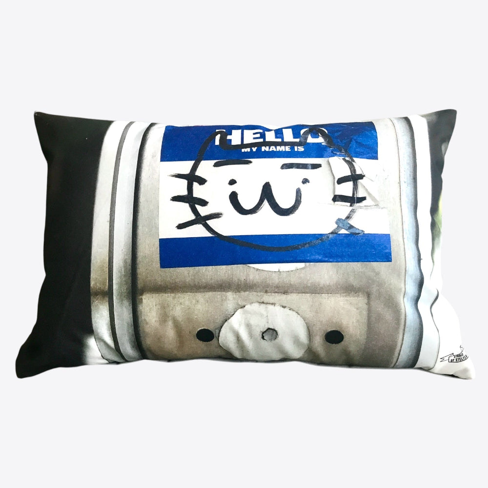 Kussen / Hello my name is