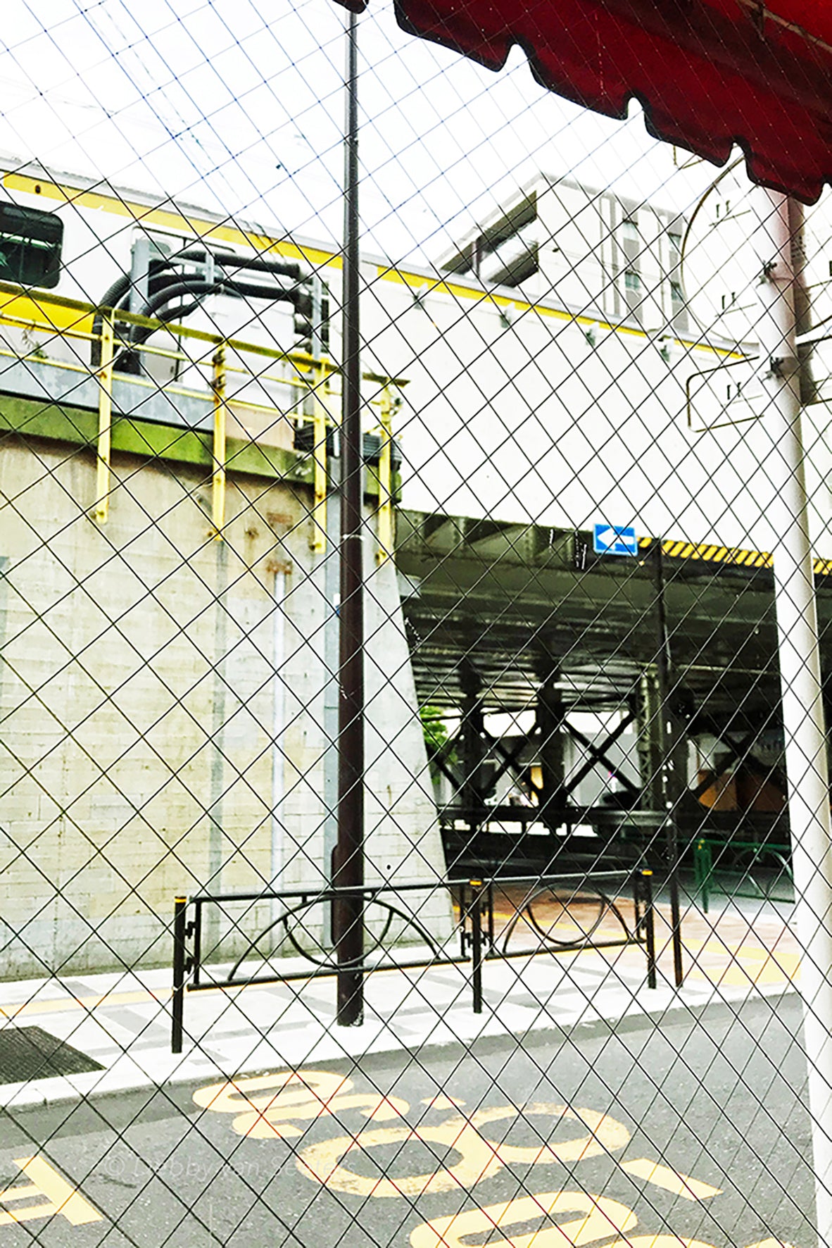 Tokyo Train / Tokyo, 2019 ©Studio op Stelten Fotografie