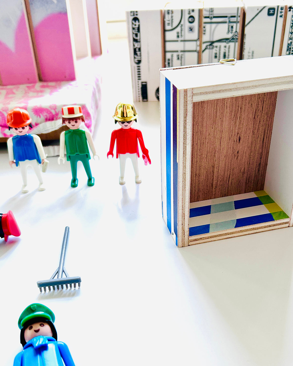 WORKSHOP PLAYMOBIL HUISJE MAKEN in ons atelier, compleet (ca 1,5 uur)