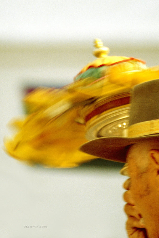 Yellow / Nepal, 2002 ©Studio op Stelten Fotografie